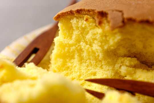 Soft and sweet bread castella