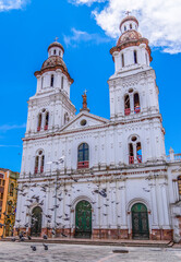 Fototapeta na wymiar Iglesia de Santo Domingo, Cuenca, Ecuador