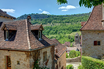 Fototapeta na wymiar Architecture dans le village d'Autoire dans le Lot - région Occitanie