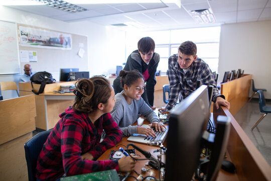 It Computer Science Images – Browse 180,988 Stock Photos, Vectors, and ...