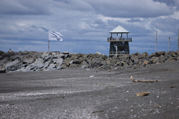 Fototapeta na wymiar beach and lighthouse
