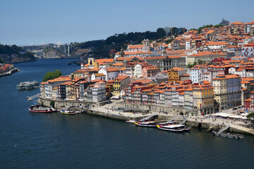 Fototapeta na wymiar View of Porto (Portugal) from the River Douro