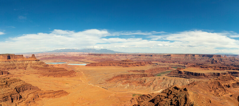 scenic view to landscape in Arches national park © travelview