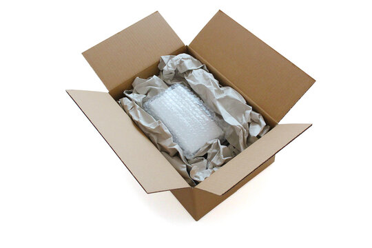 しっかりと緩衝材を詰めた荷物