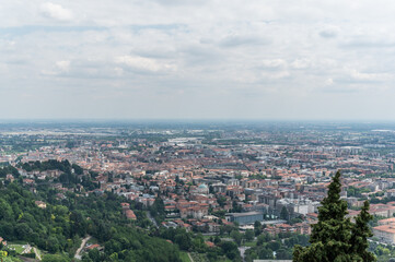 Fototapeta na wymiar Bergamo city view