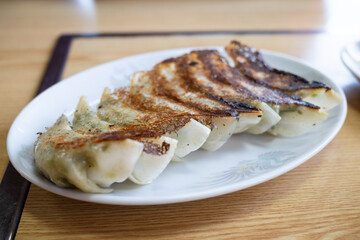 とても美味しい日本の町中華の焼き餃子