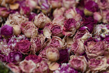 美しいピンクのバラのドライフラワー