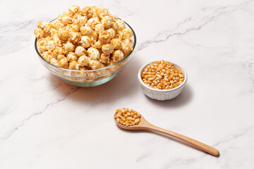 Homemade Fresh Popped Caramel Pop Corn