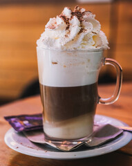 Tremendo capuchino estilo italiano con crema