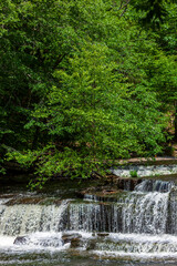 Obraz premium Waterfalls at Old Stone Fort State Archaeological Park in Tennessee