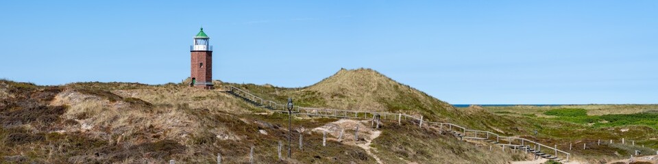 Lighthouse Quermarkenfeuer Rotes Kliff (red cliff) panorama, Sylt, Schleswig-Holstein, Germany - obrazy, fototapety, plakaty