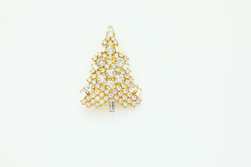 Christmas Holiday tree brooch pin with rhinestones vintage costume jewelry fashion accessory - obrazy, fototapety, plakaty