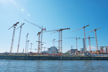 Obraz premium cranes in port