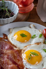 fried eggs with bacon