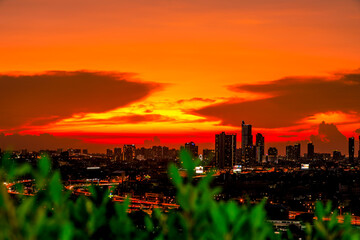 Fototapeta premium abstract background view of the colorful twilight sky.In the evening, the colorful changes (pink, orange, yellow, purple, sky) merge into the beauty of nature