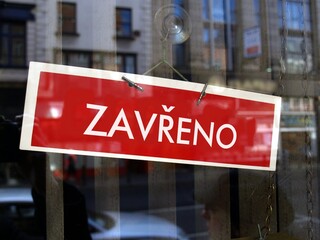 Czech closed shop sign