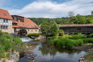 Fototapeta na wymiar Holzbrücke Holzlastenbrücke über die Ilm in Buchfart Weimarer Land Thüringen Deutschland