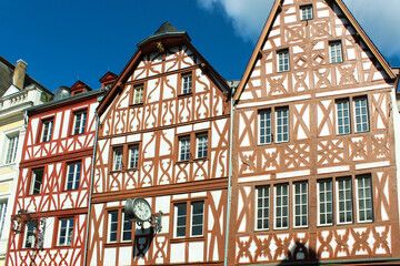 Fototapeta premium travel vintage houses with beautiful red ornament