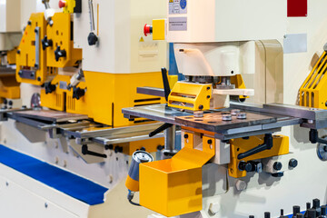 Compact hydraulic punch shear bender and notching machine for cutting various shape metal e.g. round bar angle bending square flat plate u channel etc. of manufacturing process in industrial