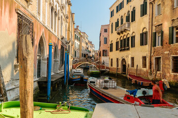 Photos of a trip through different European cities, from a tourist's point of view. In the photos you can see famous streets and places in Venice, Madrid, Amsterdam, Florence, Prague, Munich, Berlin, 