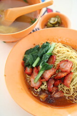 シンガポールやマレーシアの屋台で食べられるワンタンミー