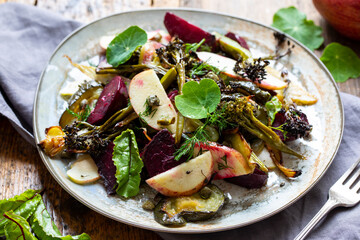 Warm salad with roast beetroor, broccoli, apple, fennel and crispy capers