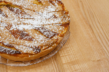 Pastiera Napoletana, dolce di pasta frolla tipico della tradizione pasquale e natalizia napoletana ripieno di grano, ricotta e aromi