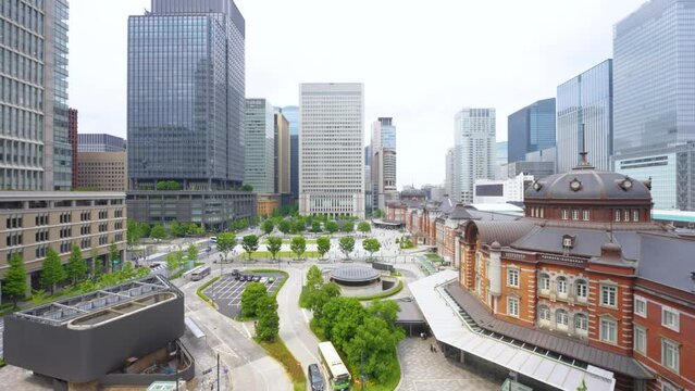 東京駅の風景動画（早送り映像）