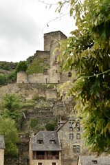 village de belcastel en aveyron