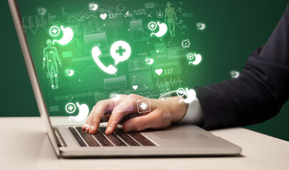 hand browsing on the internet for medical issues