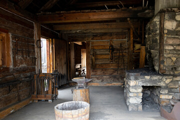 Fototapeta na wymiar blacksmith workshop from fur trade era