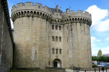 Fototapeta na wymiar Main entrance to the ancient castle of Alençon in Normandy, rance