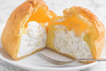 シュークリーム