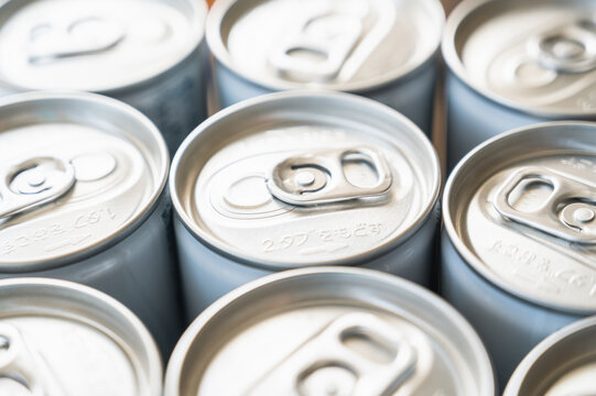 「アルミ缶」の写真素材 | 6,903件の無料イラスト画像 | Adobe Stock