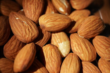 アーモンド