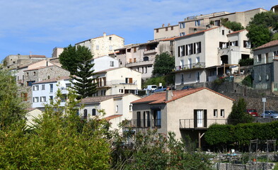 Fototapeta na wymiar corse...village en Balagne