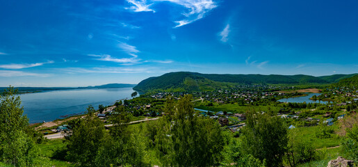 Tourist gem - Shiryaevo village in a picturesque forest and mountain range Zhigulevsky State Reserve, located in the National Park 