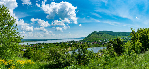 Tourist gem - Shiryaevo village in a picturesque forest and mountain range Zhigulevsky State Reserve, located in the National Park 
