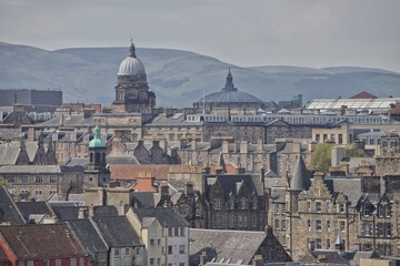 Fototapeta na wymiar Edinburgh city centre skyline