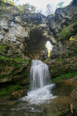 Fototapeta na wymiar Kuperlya Waterfall, Bashkiria National Park, Russia.