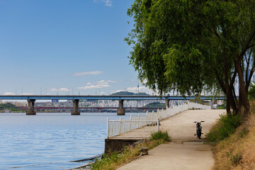 Afternoon scenery of the quiet Han River and bridge