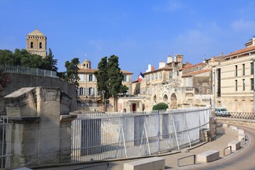 Fototapeta na wymiar French town - Arles