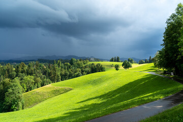 Schweiz Hügel und Bergland