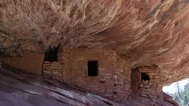 House on Fire Anasazi cliff ruins Utah pan. Mule Canyon ancient native Anasazi American, Indian dwelling, kiva, house, cliff dwelling, granary, rock art, hieroglyphs, petroglyphs. Archaeologists.