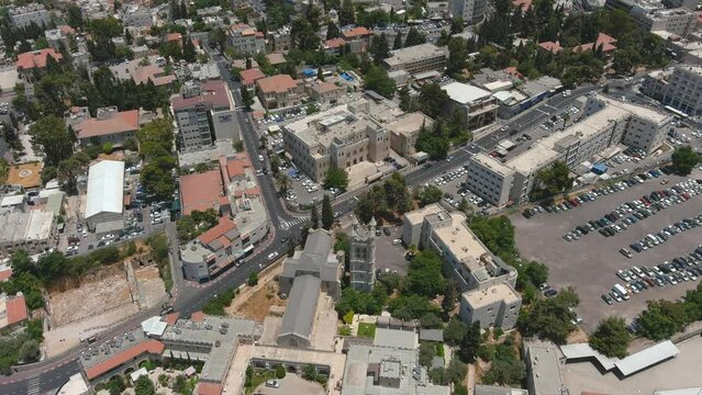 District Court of Jerusalem and traffic aerial view
Drone view above Jerusalem District Court, israel, may 2022
