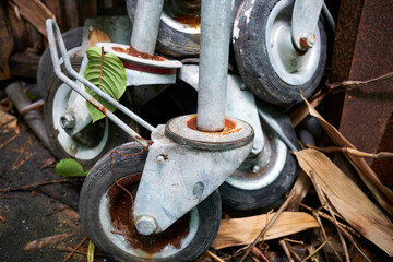 close up of a rusty wheel