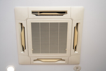 Obraz premium 天井埋込エアコン