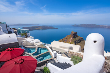 Fira town, with view of caldera, volcano and cruise ships, Santorini, Greece.  - obrazy, fototapety, plakaty