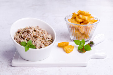 Fish pate with bread
