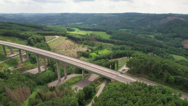 Talbr&uuml;cke Brunsbecke A45 - Sauerlandlinie
